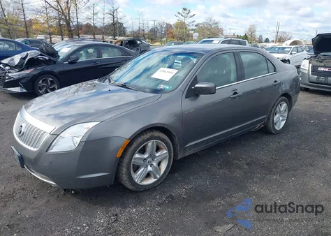 2010 Mercury Milan z USA, uszkodzony, nr VIN 3MEHM0HAXAR630614